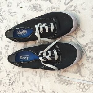 Keds champion originals lace up